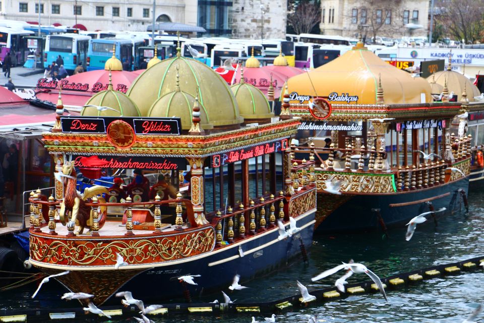 Istanbul: Secret City Treasures Private Tour with Lunch